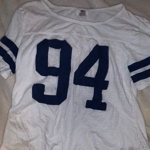 Old navy tee